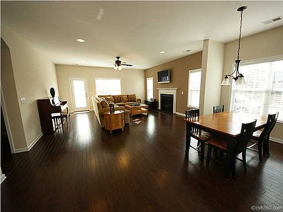 4th image of 5003 W Liberty Meadows Dr