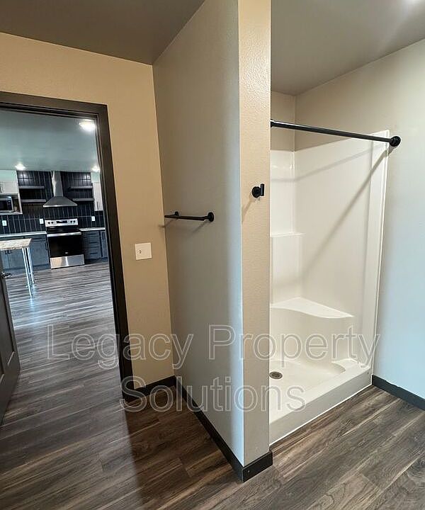 1st image of 226 E Greenfield Ln Unit A-403