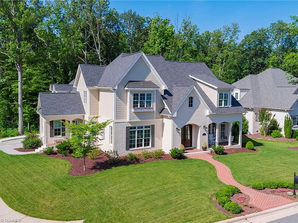 1st image of 1 Worthdale Ct