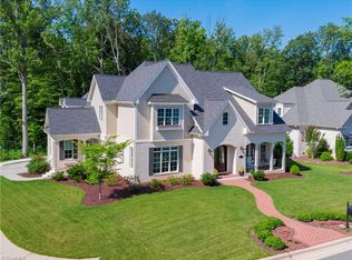 1 Worthdale Ct, Greensboro, NC 27408