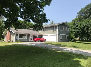 100 Ide Rd, Williamstown, MA 01267