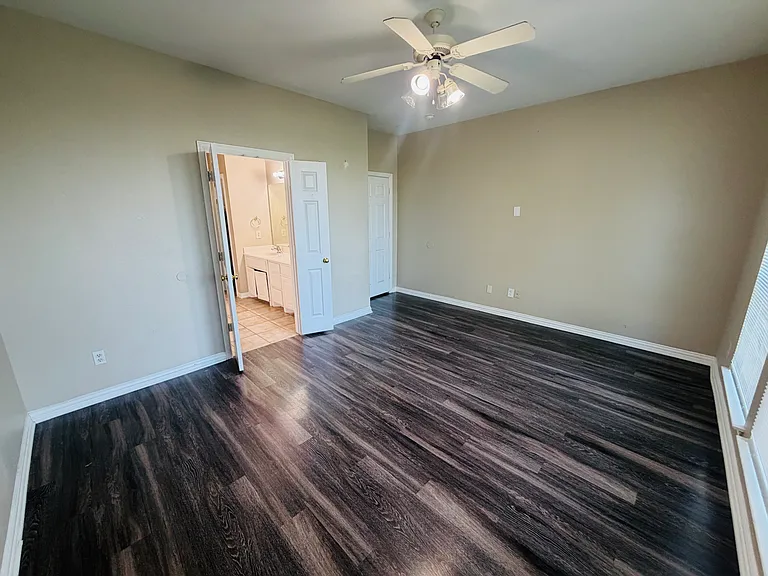 5904 Blackmon Ct — Photo 14
