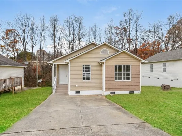 1149 Conley St, Winston Salem, NC 27105