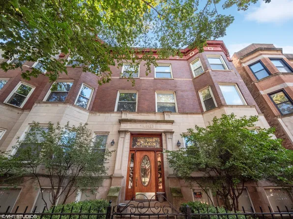 1023 W Dakin St Unit 2W, Chicago, IL 60613