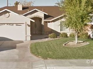 1212 W Benson Ave, Ridgecrest, CA 93555