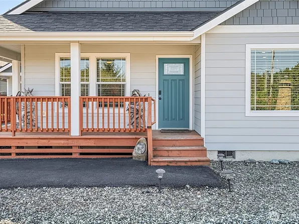 399 Seashore Street SW, Ocean Shores, WA 98569