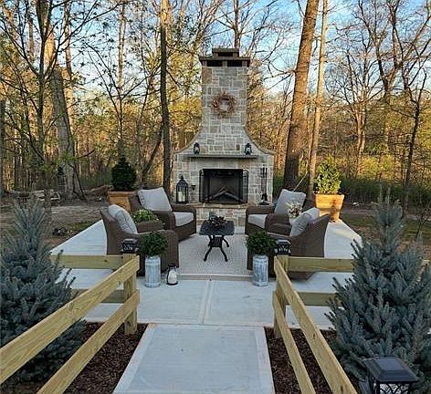 4th image of 5908 Park Bay Ct
