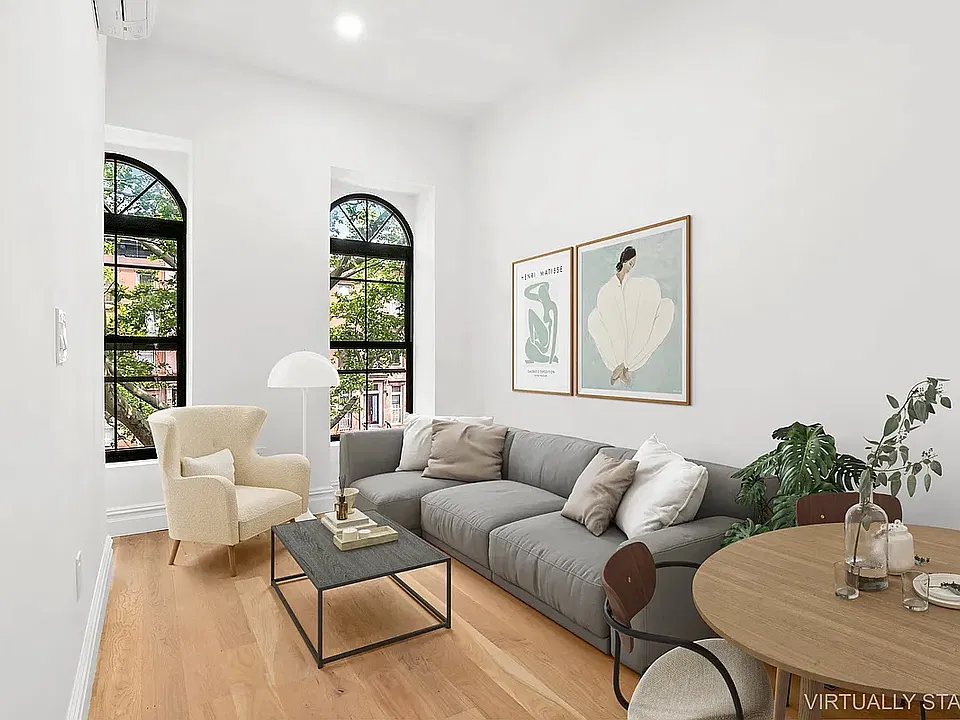 554 Putnam Ave #3