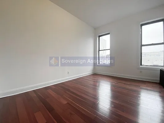 Rented by Sovereign Associates | media 10