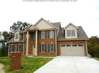 110 Patriot Way, Charleston, WV 25314