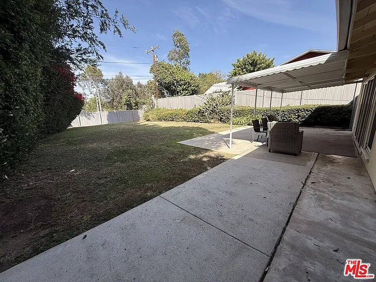 2766 Dunleer Pl — Photo 12