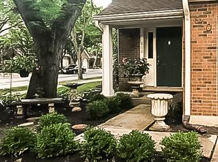 610 Windham Ln #610, Naperville, IL 60563