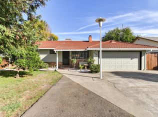 3210 Garfield Ave, Carmichael, CA 95608