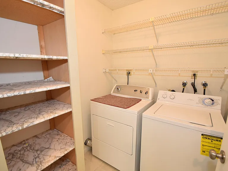 21518 Summertrace Cir — Photo 13