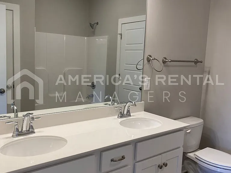 14388 Chase Dr — Photo 11