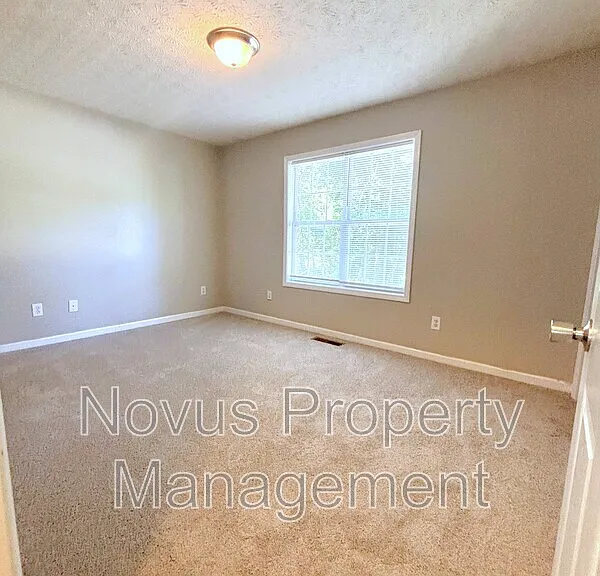515 Lawson St — Photo 12