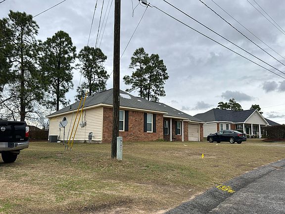 3rd image of 2403 Ramblewood Dr