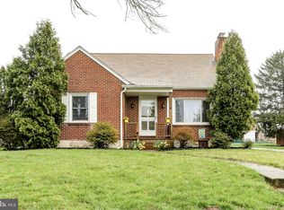 311 Pinehurst Rd, York, PA 17402