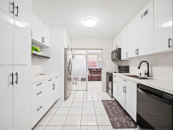 3rd image of 7817 W 36th Ave Unit 101