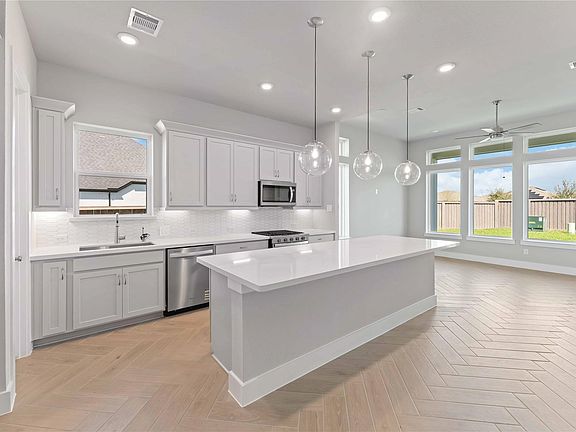 7th image of this home