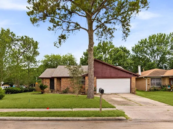9534 Fuqua St, Houston, TX 77075