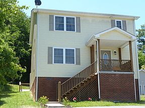 3rd image of 1614 Taylor St