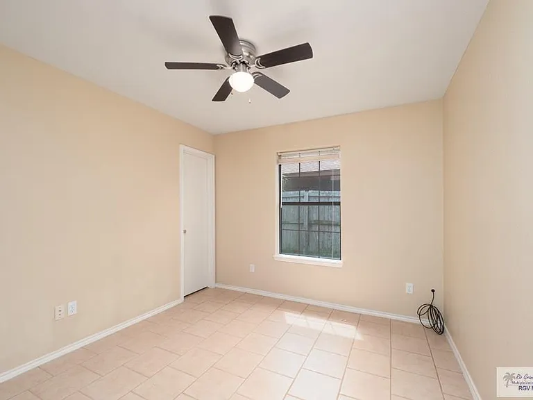 365 Mango Ln — Photo 11