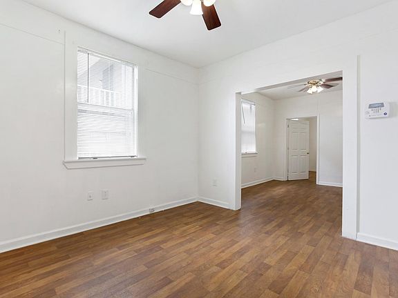 3rd image of 2504 Frenchmen St