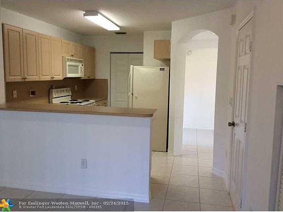 5th image of 2256 Anchor Ct #2602