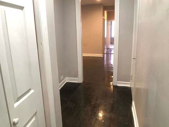 3rd image of 1120 Bergen St #2E2