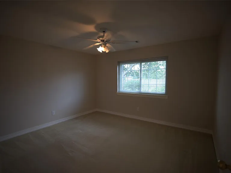 1839 Lake Winds Dr — Photo 33