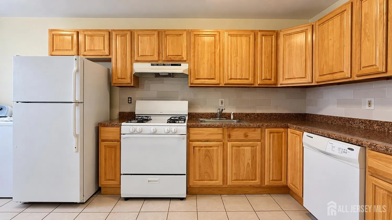1 bed, 1.0 bath, 953 sqft, $2,100 — Photo 4