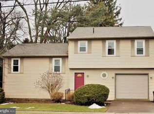 132 S Locust St, Camp Hill, PA