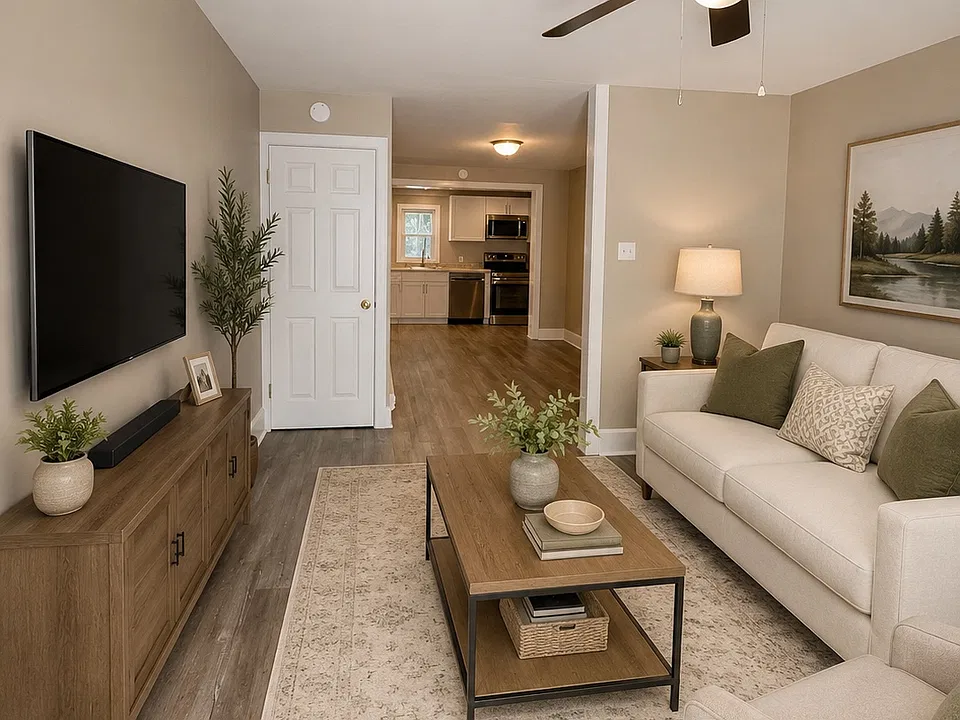 208-210-212 W High St #210