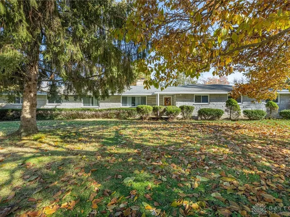 7368 San Fernando Rd, Dayton, OH 45424