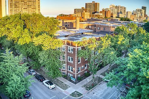 1st image of 6037 N Winthrop Ave APT 1