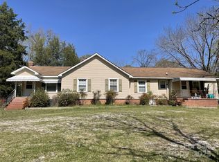 215 Old Dixie Rd, Lancaster, SC 29720