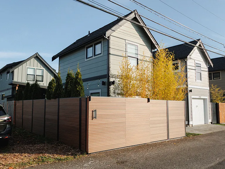 2725 Peabody St #201 — Photo 13