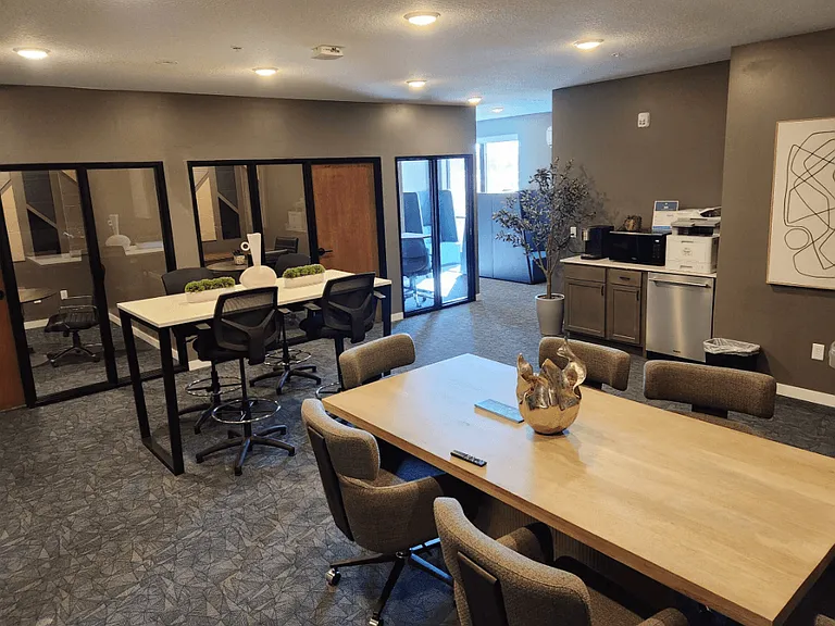 Bella Rose Apartments Coworking Space