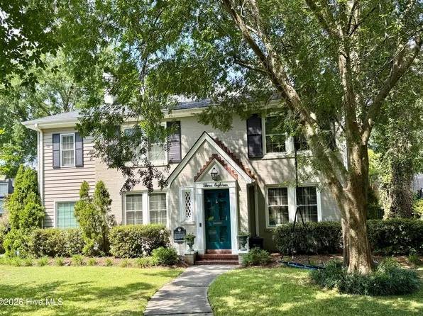 318 Colonial Drive, Wilmington, NC 28403