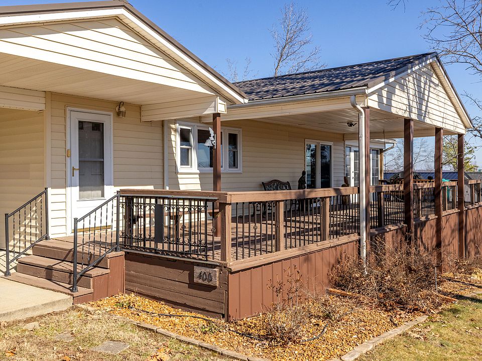 1st image of 400 Cambridge Shores Dr