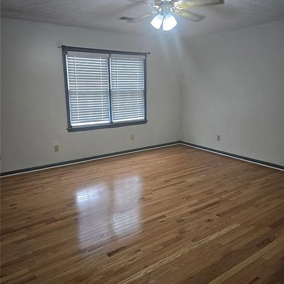 2230 Kings Gate Cir #D — Photo 6