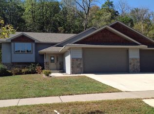 357 Glenmeadow Dr, River Falls, WI 54022