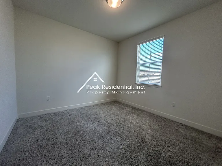5725 Harveston Way — Photo 20