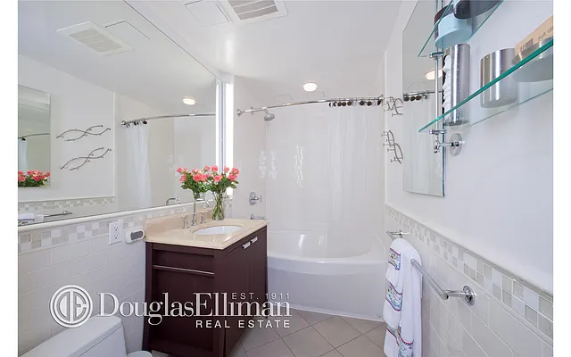 Sold by Douglas Elliman | media 17
