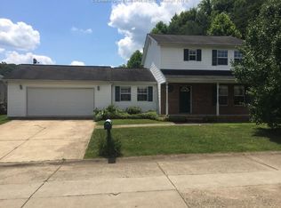 5 Pipestem Dr, Saint Albans, WV 25177