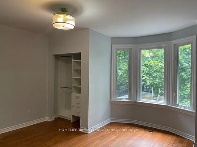 515 Brunswick Ave — Photo 3