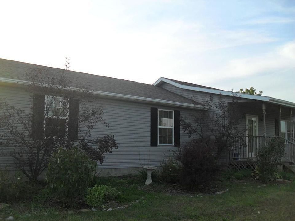 2nd image of 1655 S Cove Ln