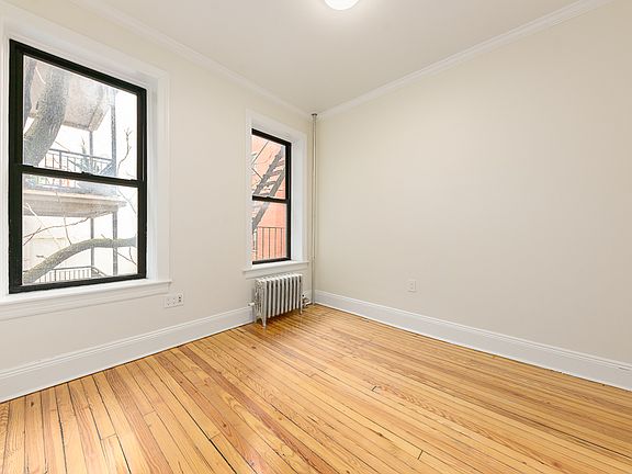 5th image of 280 14th St APT 5C