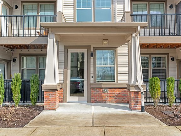 2nd image of 17124 SW Appledale Rd #401